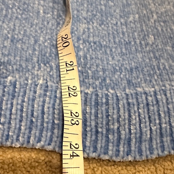 Tommy Bahama Sky Blue V-Neck Sweater NWOT!!​ - Picture 5 of 7